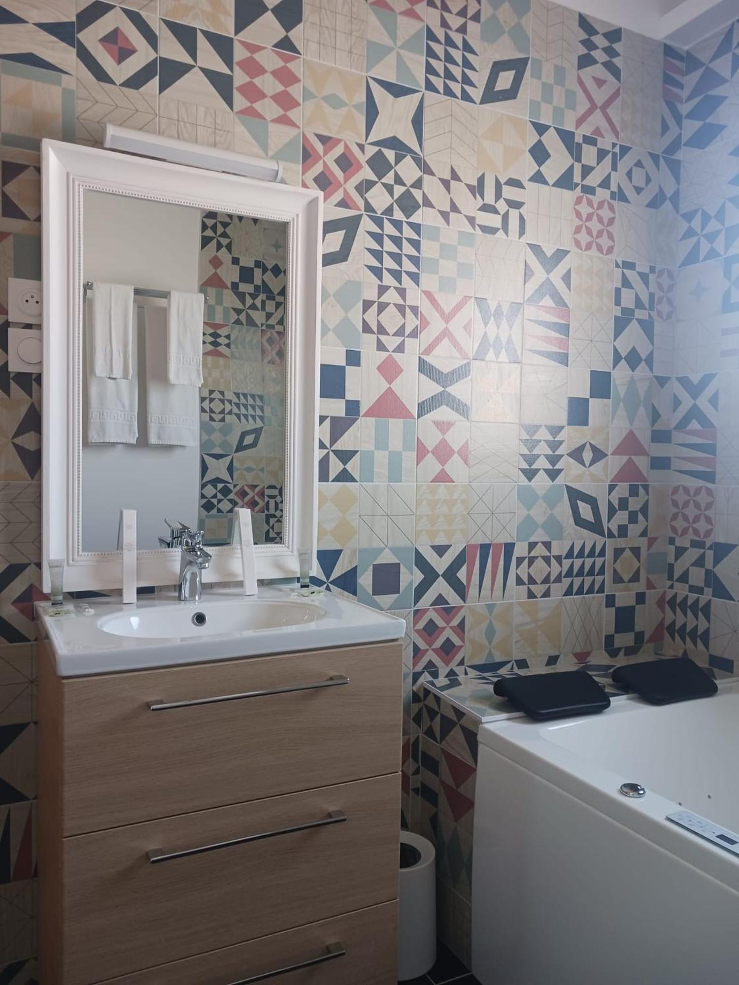 Hotel Merion Villars-les-Dombes Esterno foto